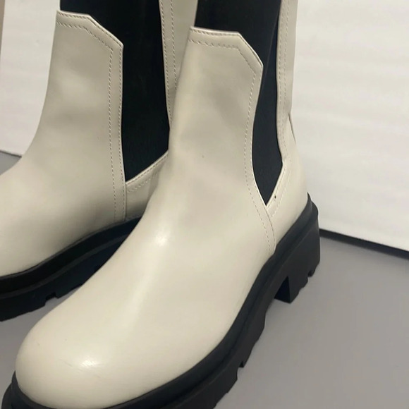 DV Dolce Vita Women's Chunkie Fashion Boot sz 7.5 off white - Picture 14 of 16